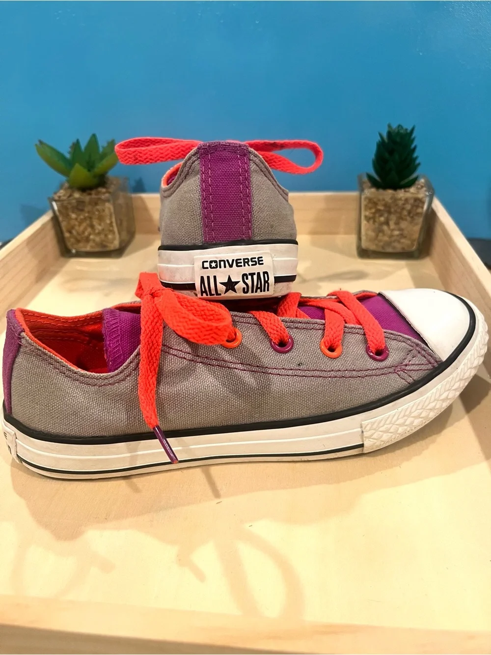Converse Kids Size 1 Purple and Gray Sneakers with Bright Coral Lace